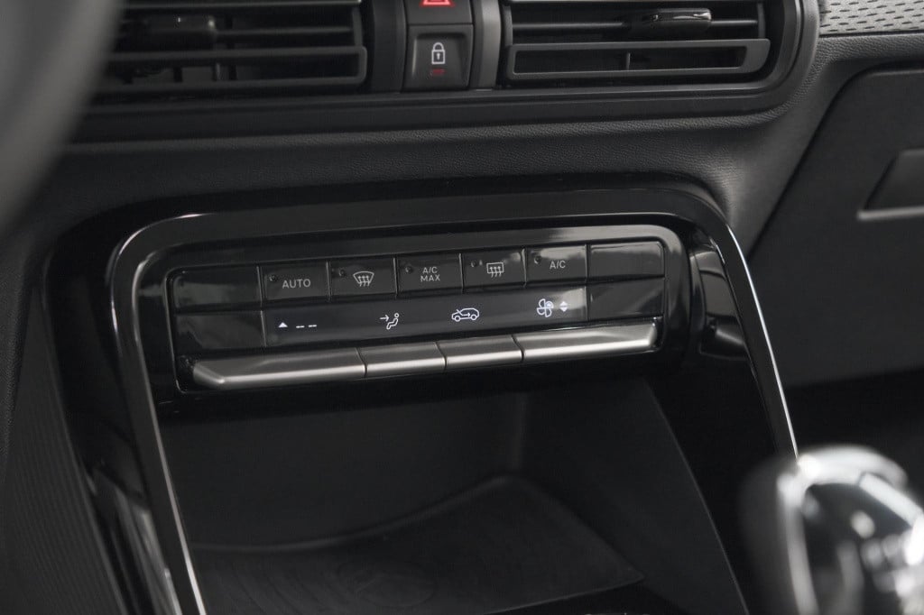 Citroen C3 turbo 100pk max | nieuw model | camera | navigatie | apple carpl
