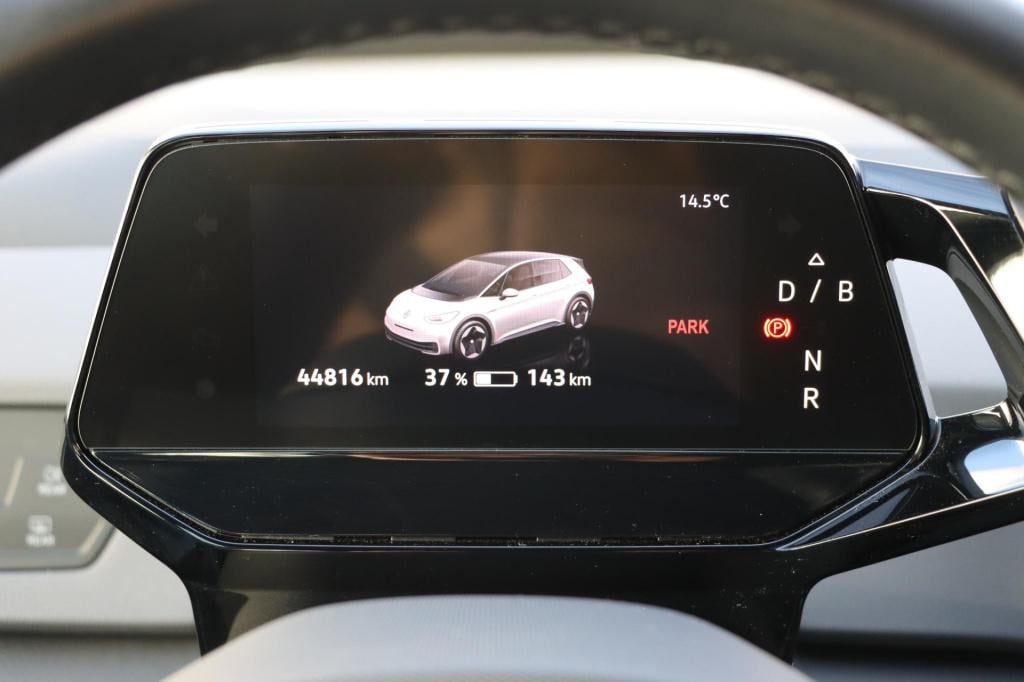 Volkswagen Id.3 first 58 kwh