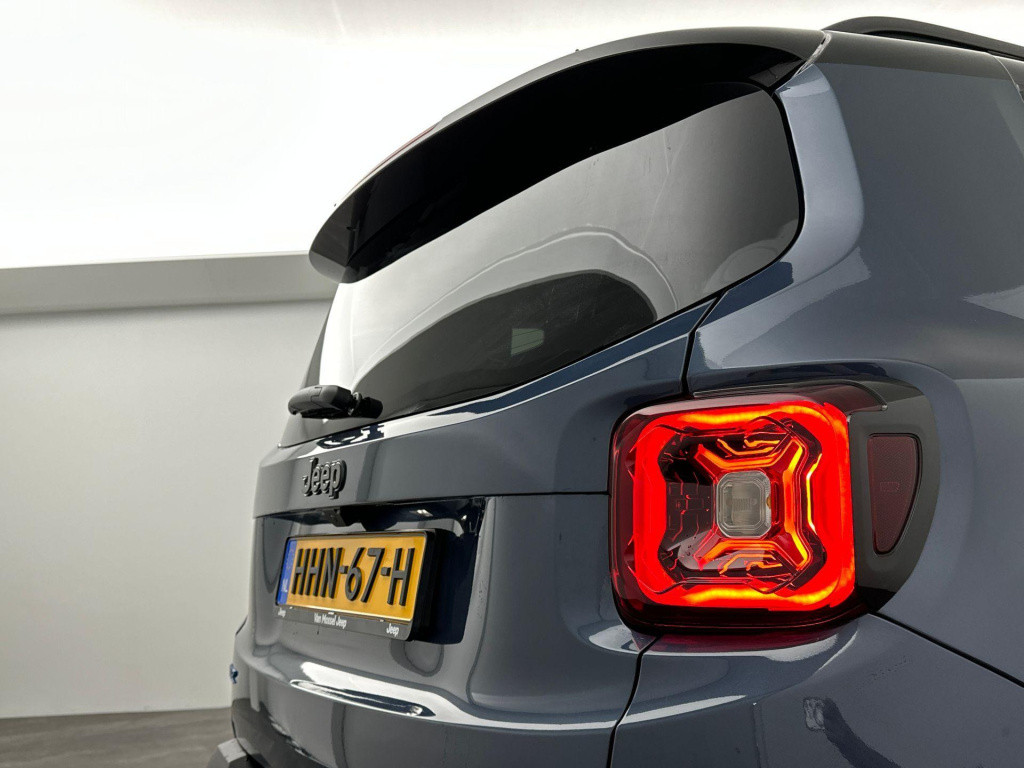 Jeep Renegade 4xe 240 plug-in hybrid electric the north star | full option 
