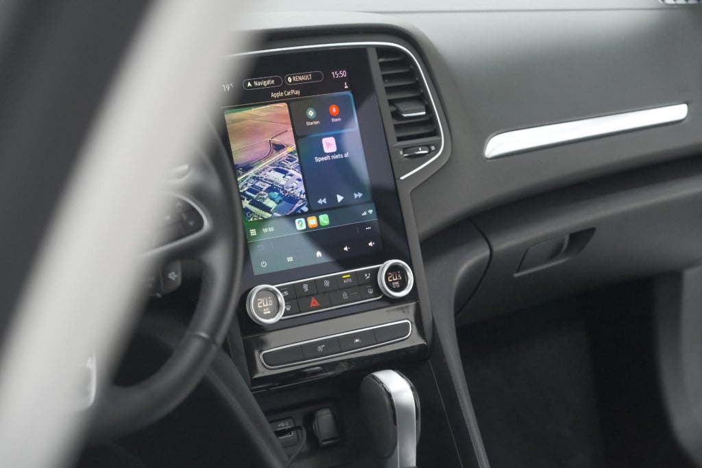 Renault Megane tce 140 edc techno | trekhaak | camera | navigatie | 9.3 inc