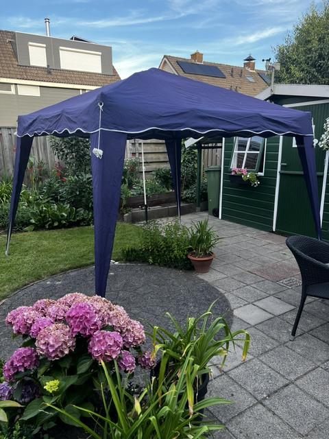 Partytent blauw