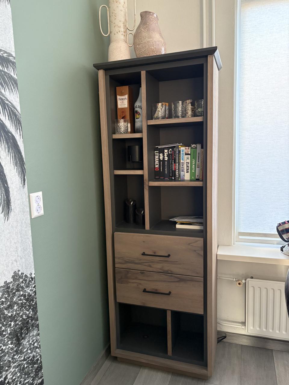 Henders & Hazal dressoir, salontafel, tv meubelmaker en boekenkast