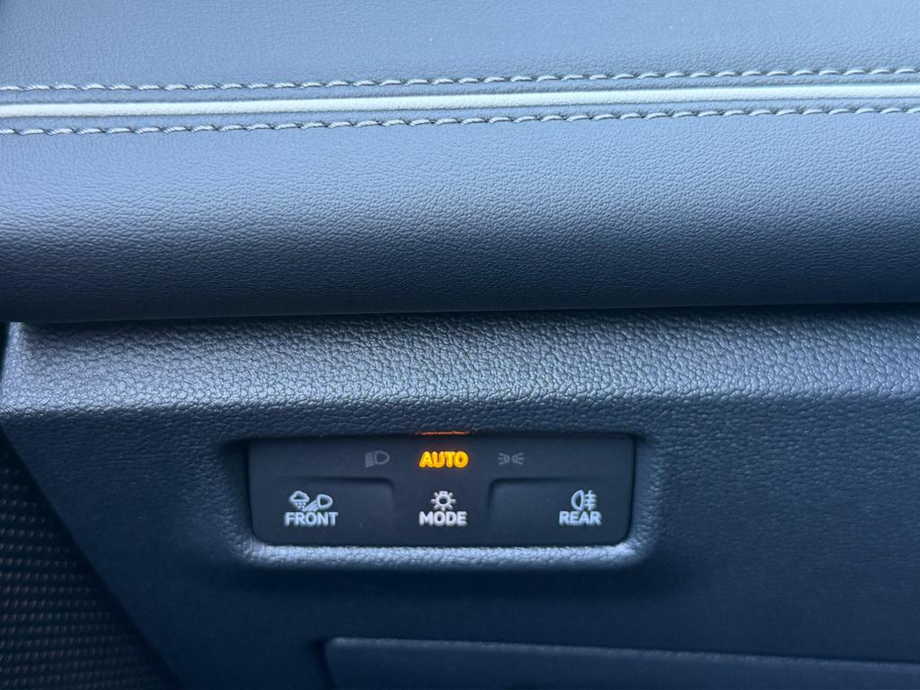 Volkswagen Tiguan 1.5 ehybrid elegance | panoramadak | iq light | dode hoek