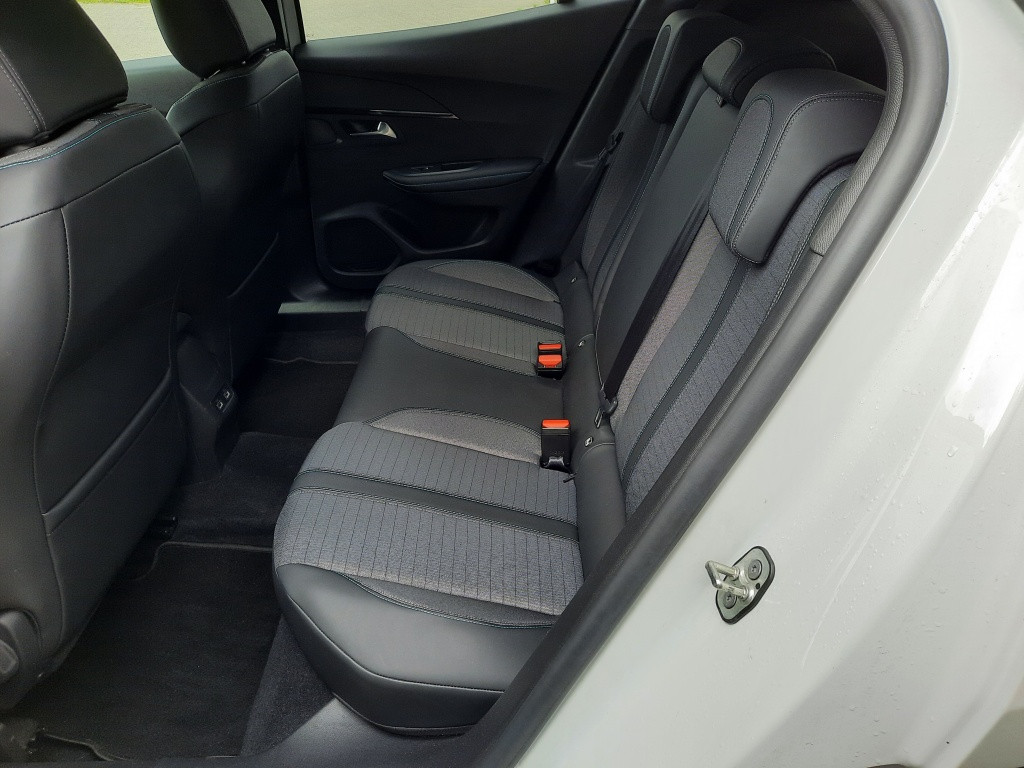 Peugeot 2008 2008 1.2 puretech 130 allure pack automaat