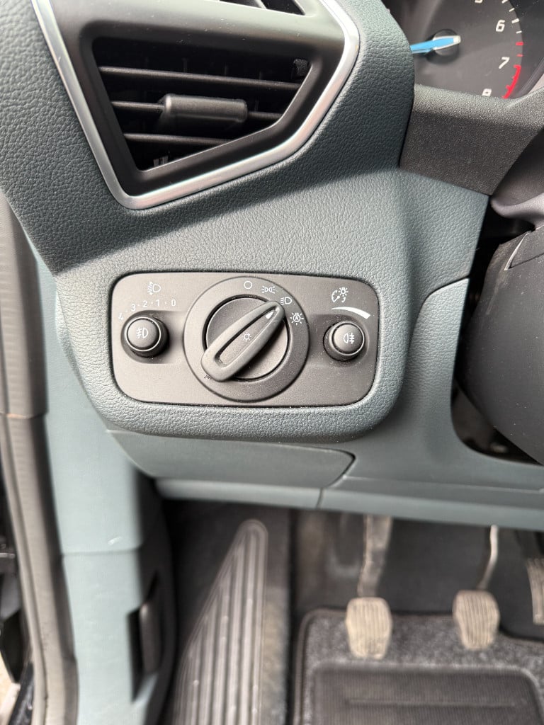 Ford C-max 1.0 - ambiente - nieuwe distributie -125pk