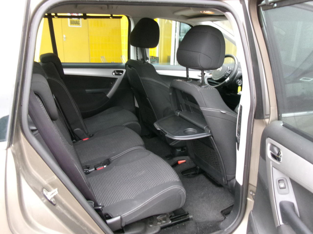 Citroen Grand C4 Picasso 1.6 vti 7-persoons airco, cr.contr., trekhaak