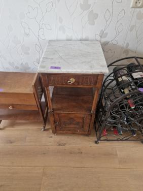 Ouderwets nachtkastje