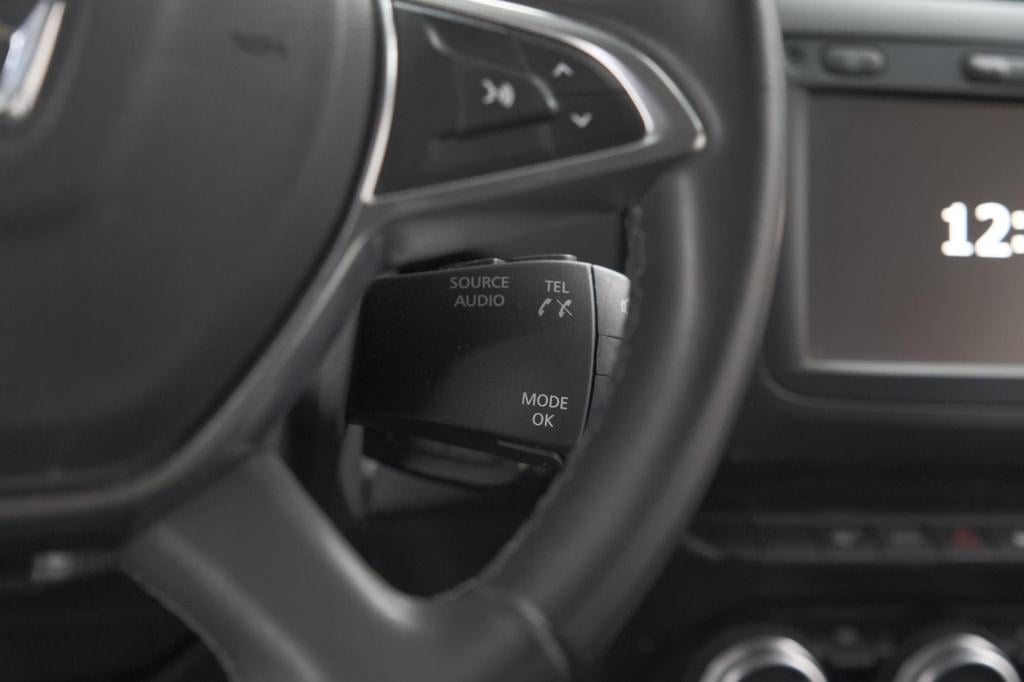 Dacia Duster tce 130 tech road | 360 camera | dodehoekdetectie | apple carp