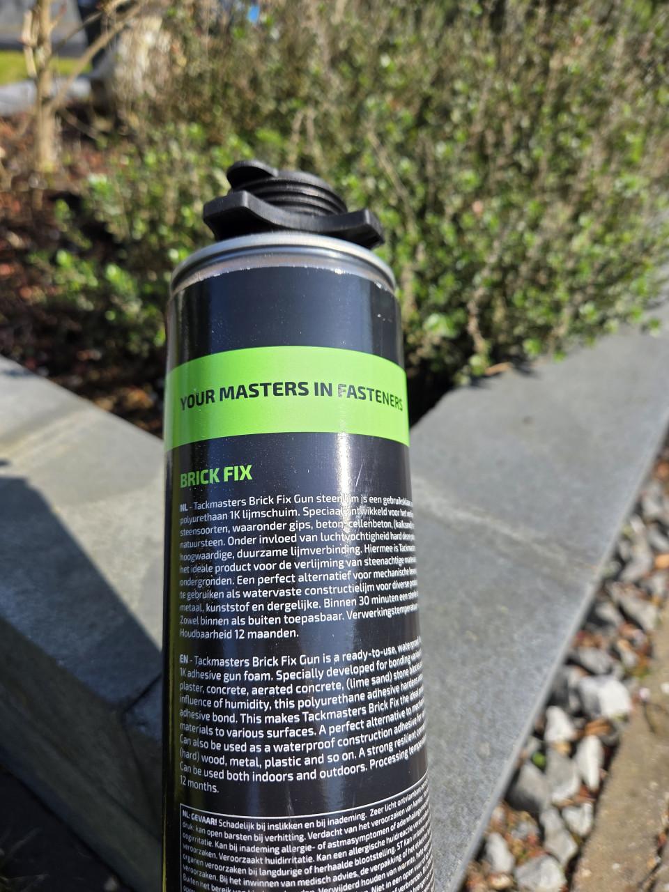 5 flessen Tackmaster steen/blokkenlijm