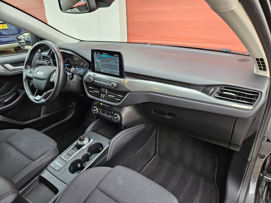 Ford Focus wagon 1.0 ecoboost titanium business | acc | pdc