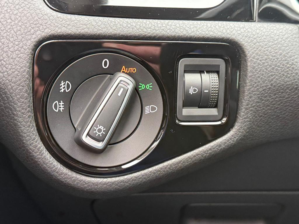 Volkswagen Golf 1.2 tsi business edition