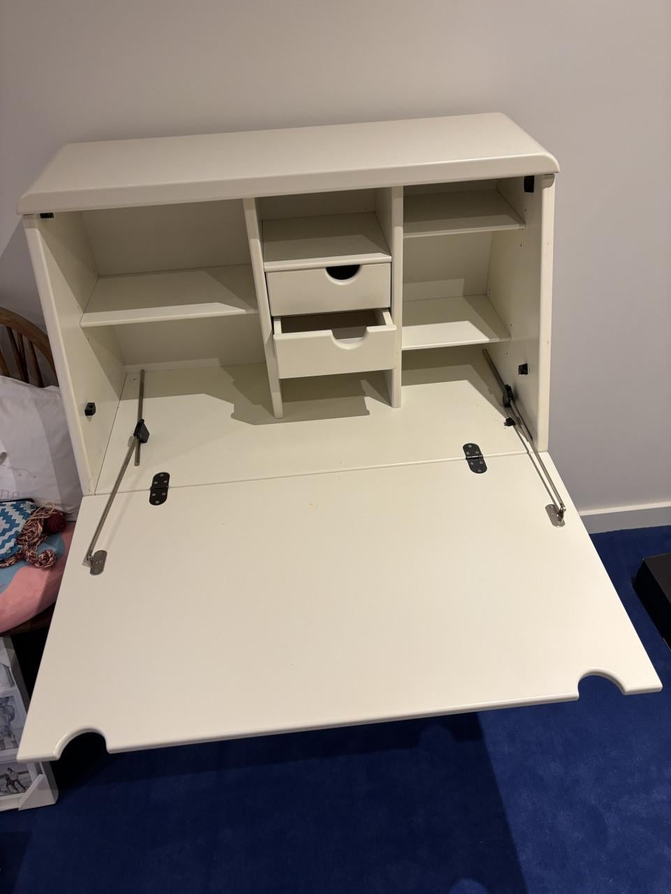 Kinder bureau (gratis ophalen)