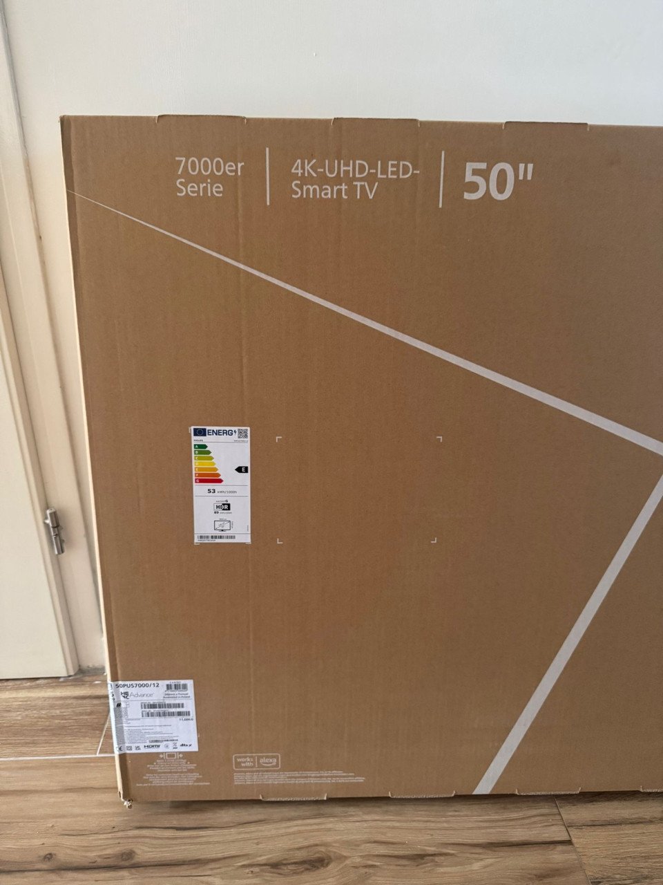 Philips 50 inch smart tv 4K UHD LED