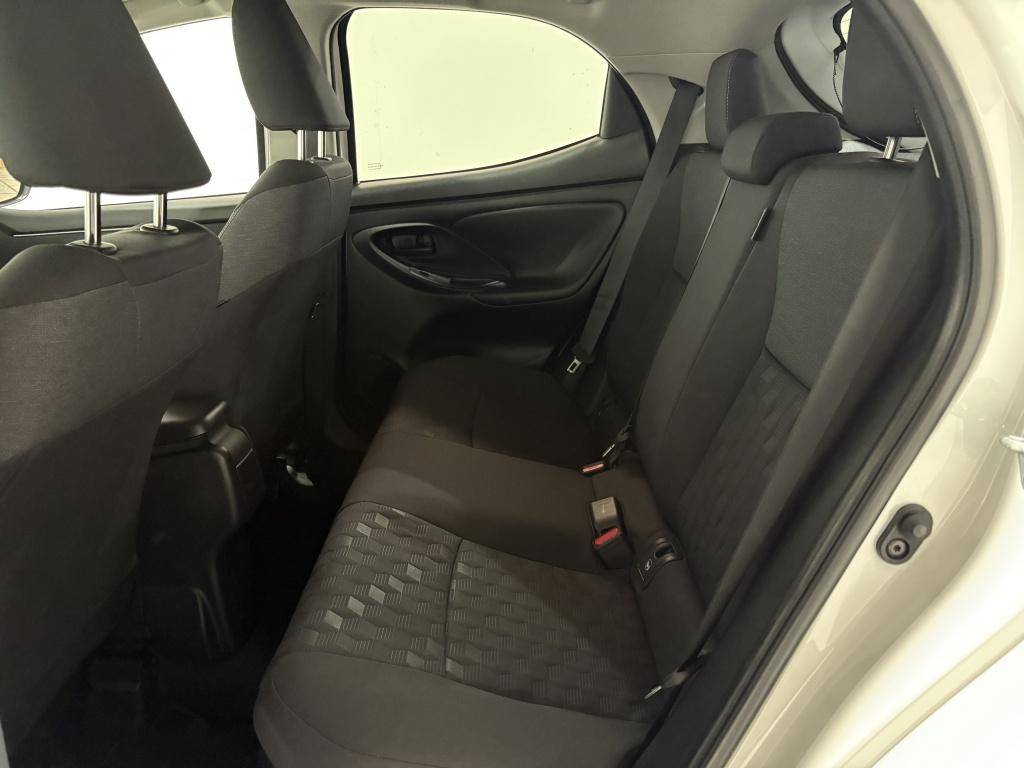 Toyota Yaris 1.5 hyb. 115 first edition | pdc |