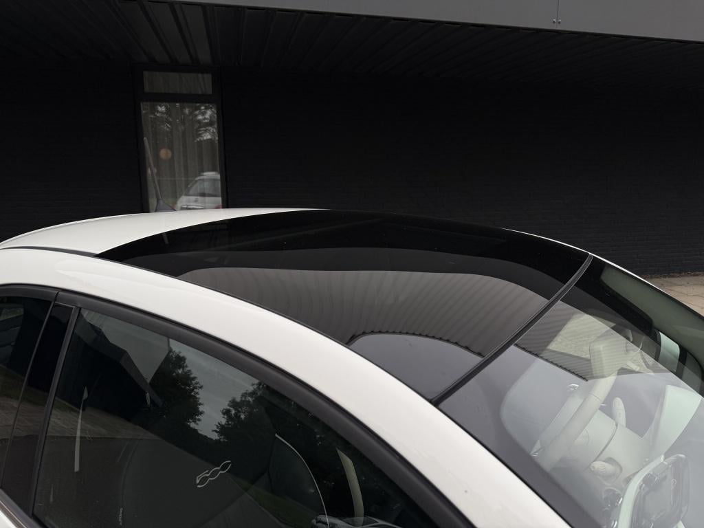 Fiat 500 1.2 lounge - lederen bekleding -