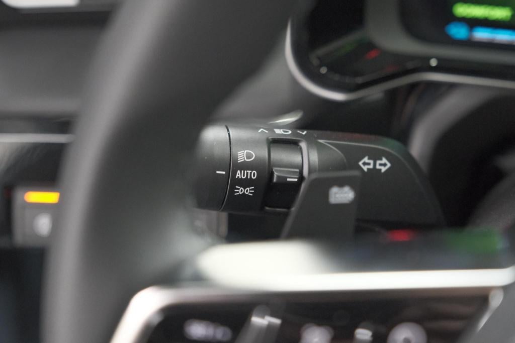 Renault 4 comfort range iconic 52 kwh | pack advanced driving assist | came