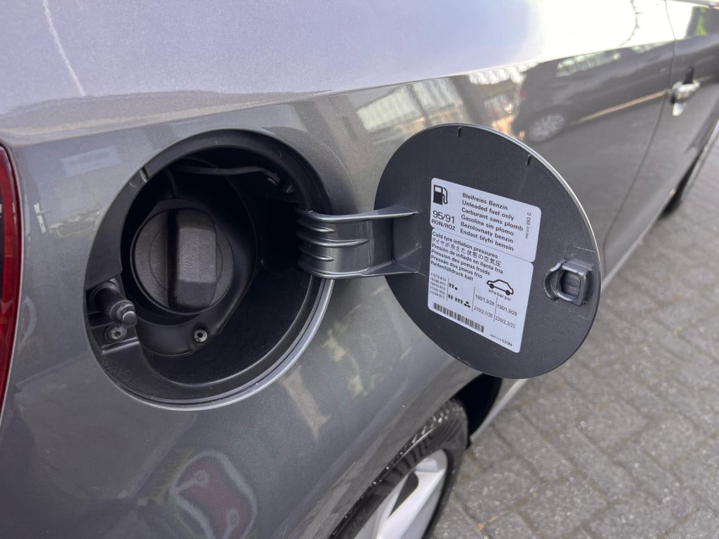 Volkswagen Polo 1.2-12v trendline