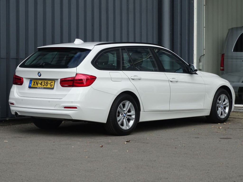 BMW 3-serie touring 318i