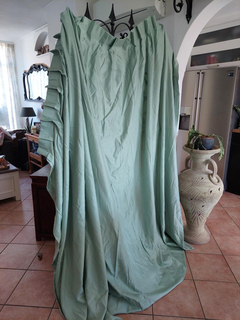 2x overgordijnen mintgroen als nieuw