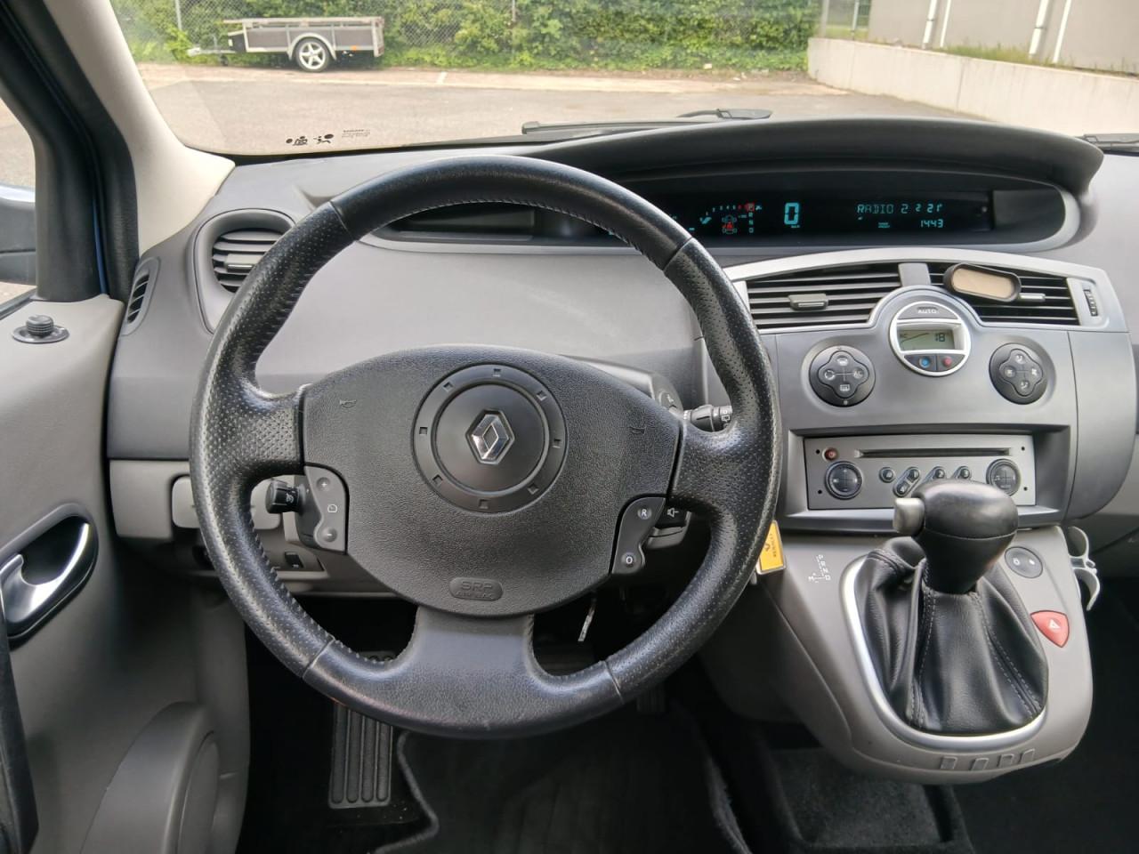Renault Scénic 1.6-16V Tech Line