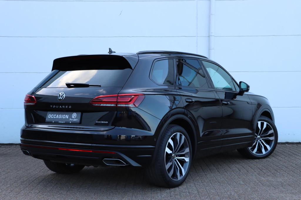 Volkswagen Touareg 3.0 tsi ehybrid 4motion elegance black style 380pk tiptr