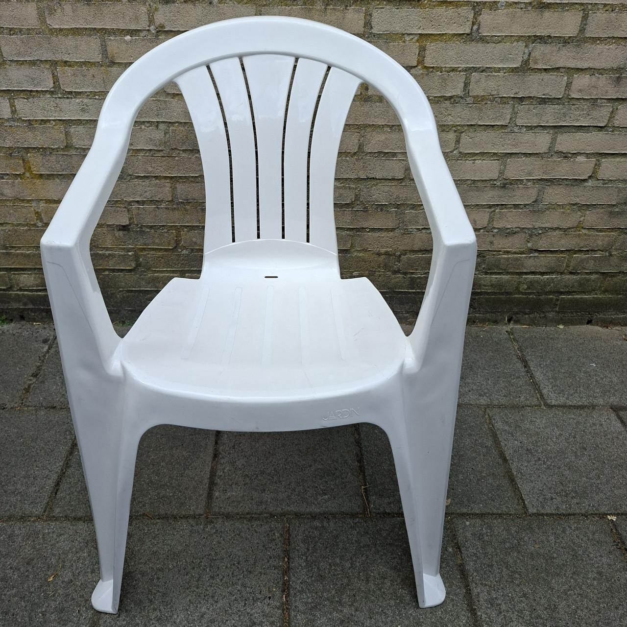 Jaren plastic tuinstoelen