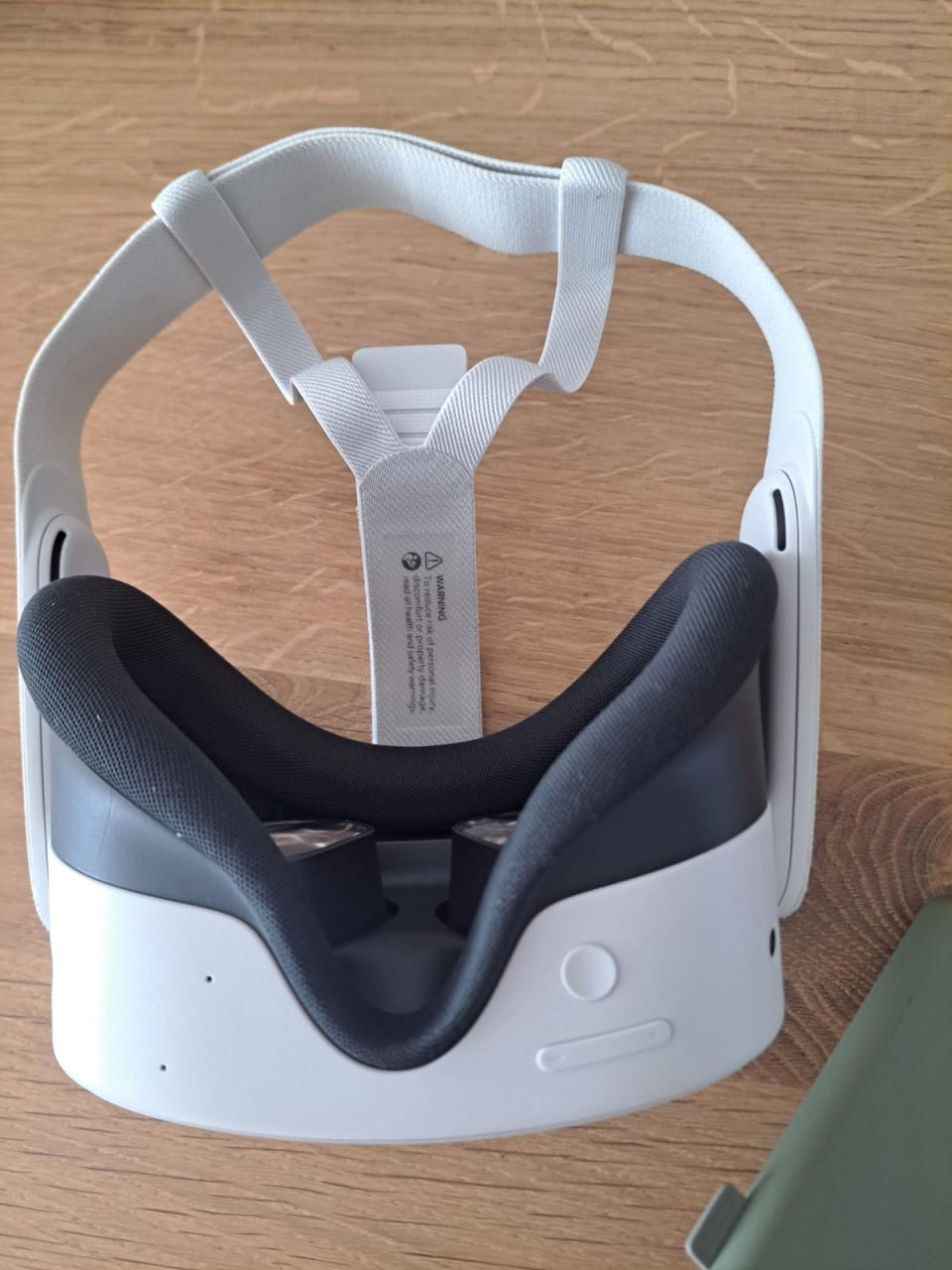 VR bril Meta Quest 3S, 128 GB + Batman Arkem Shadow
