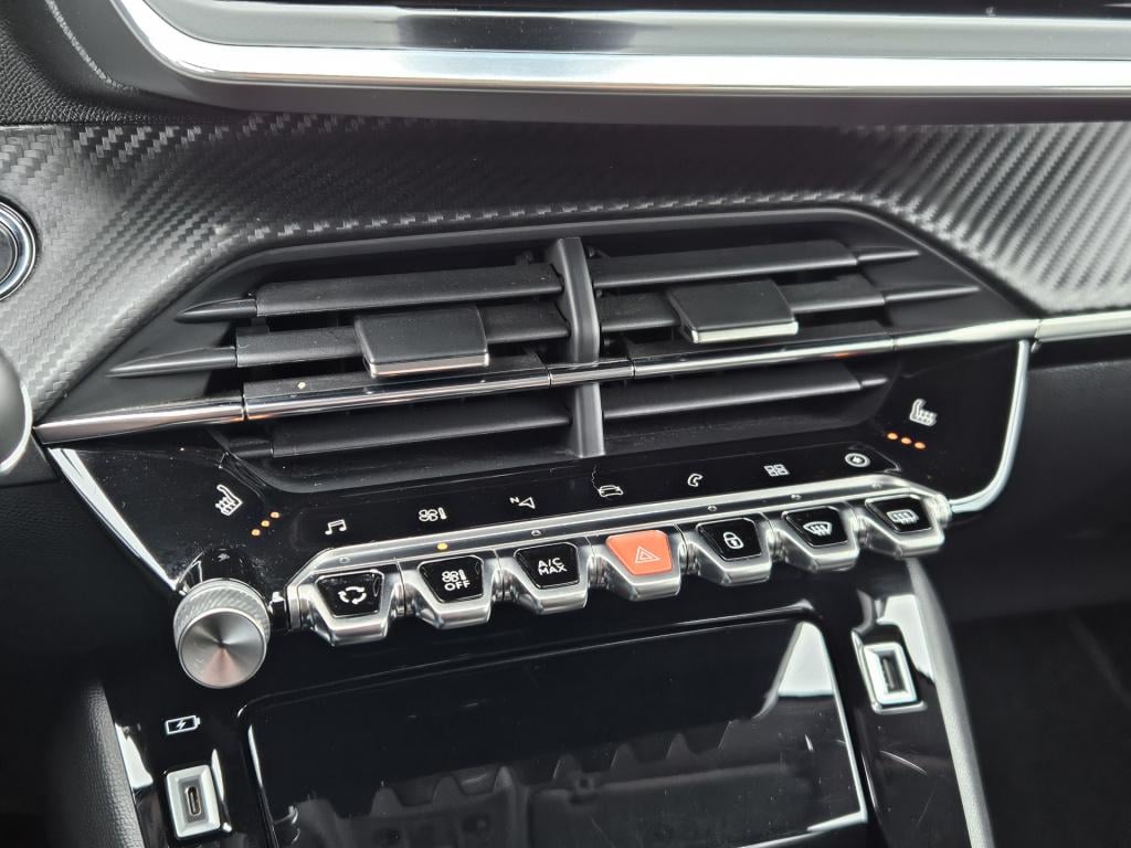 Peugeot 208 ev active 50 kwh | camera | carplay