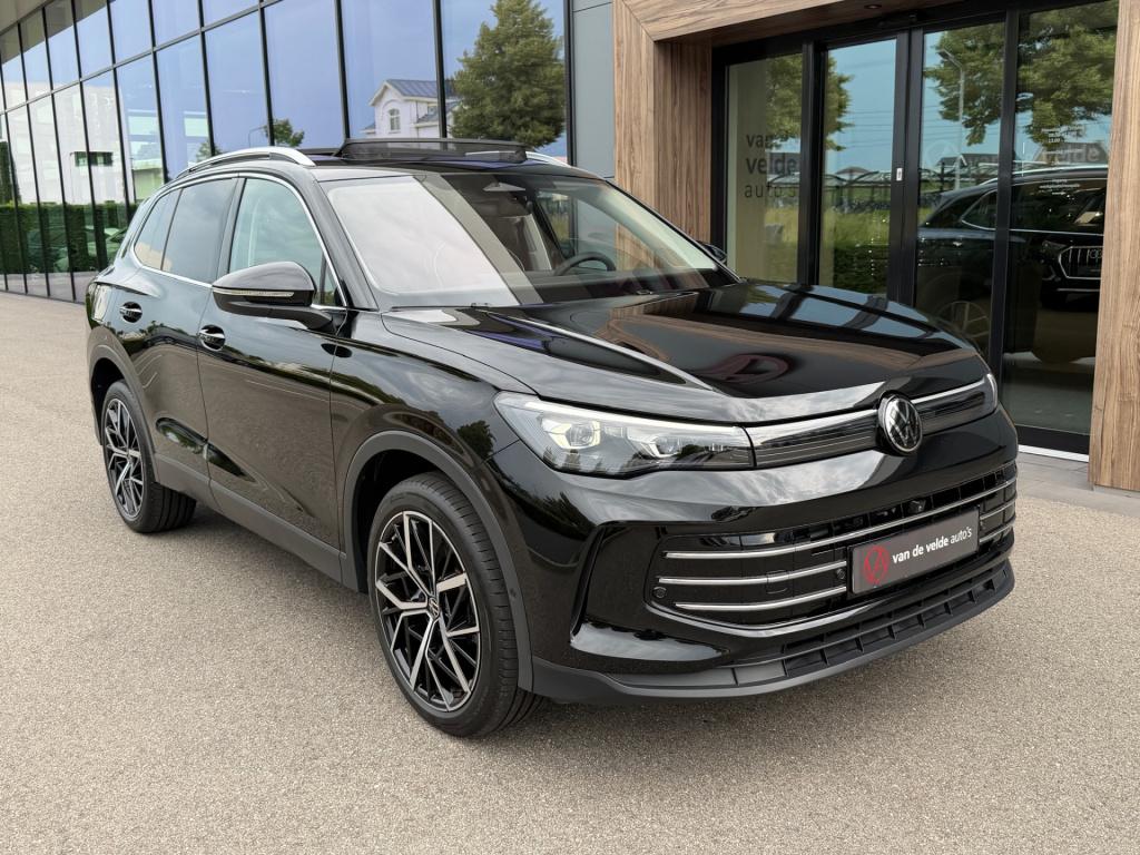 Volkswagen Tiguan 1.5 ehybrid elegance 204pk | trekhaak | 20 inch | 360 cam
