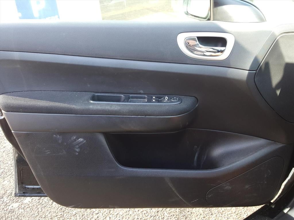 Peugeot 307 1.6 16v 5-deurs xs | airco | cruise control | trekhaak | radio/