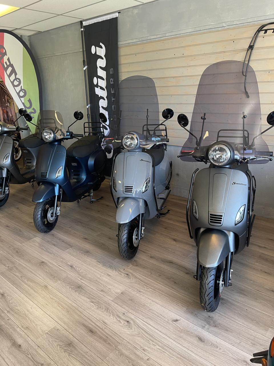 Scooterpromo Goes | Grote voorraad nieuwe SANTINI scooters