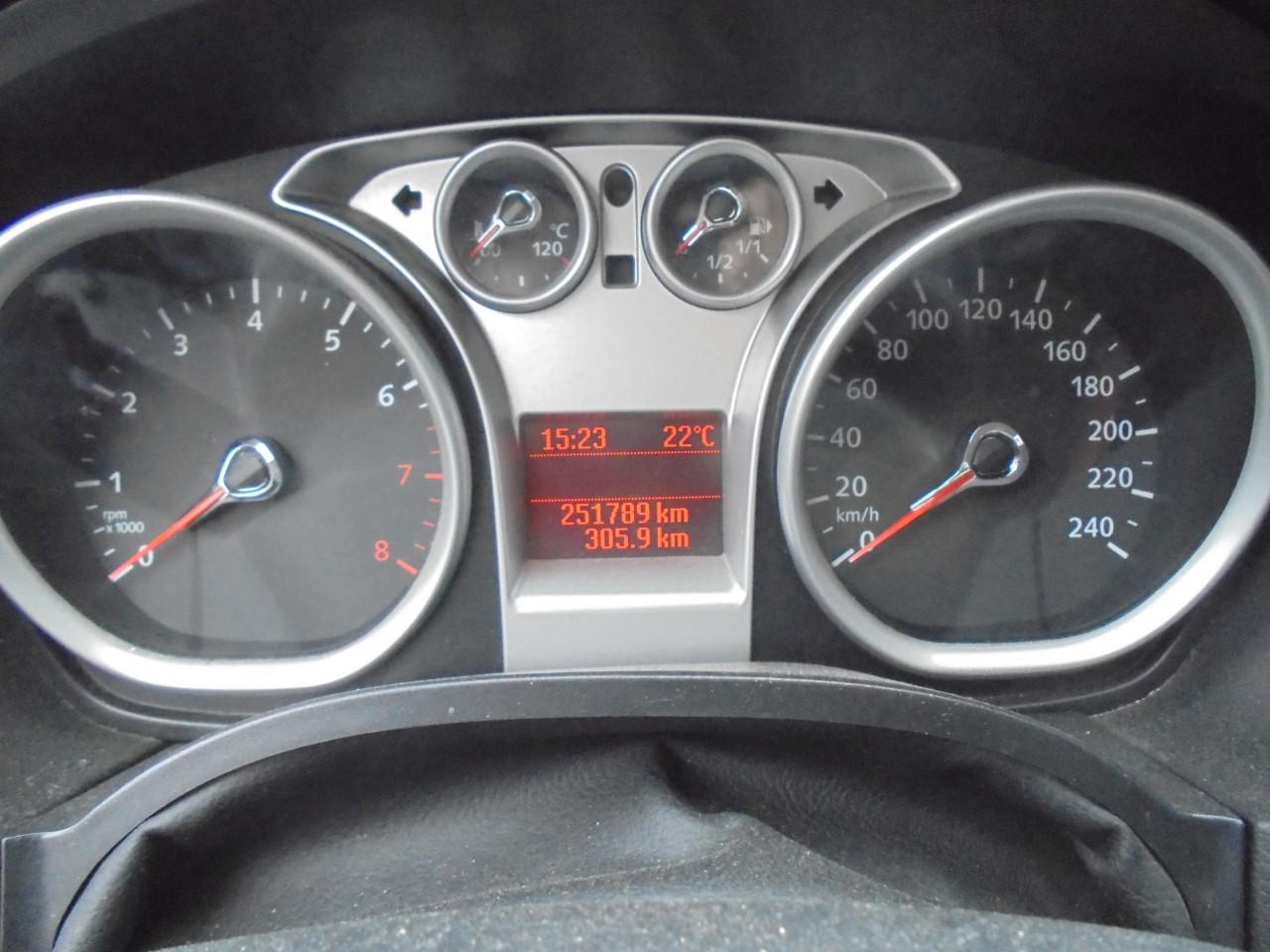 Ford Focus CC 2.0 Trend (2008) – Perfect dak & Sterke motor! Klusser Auto!!