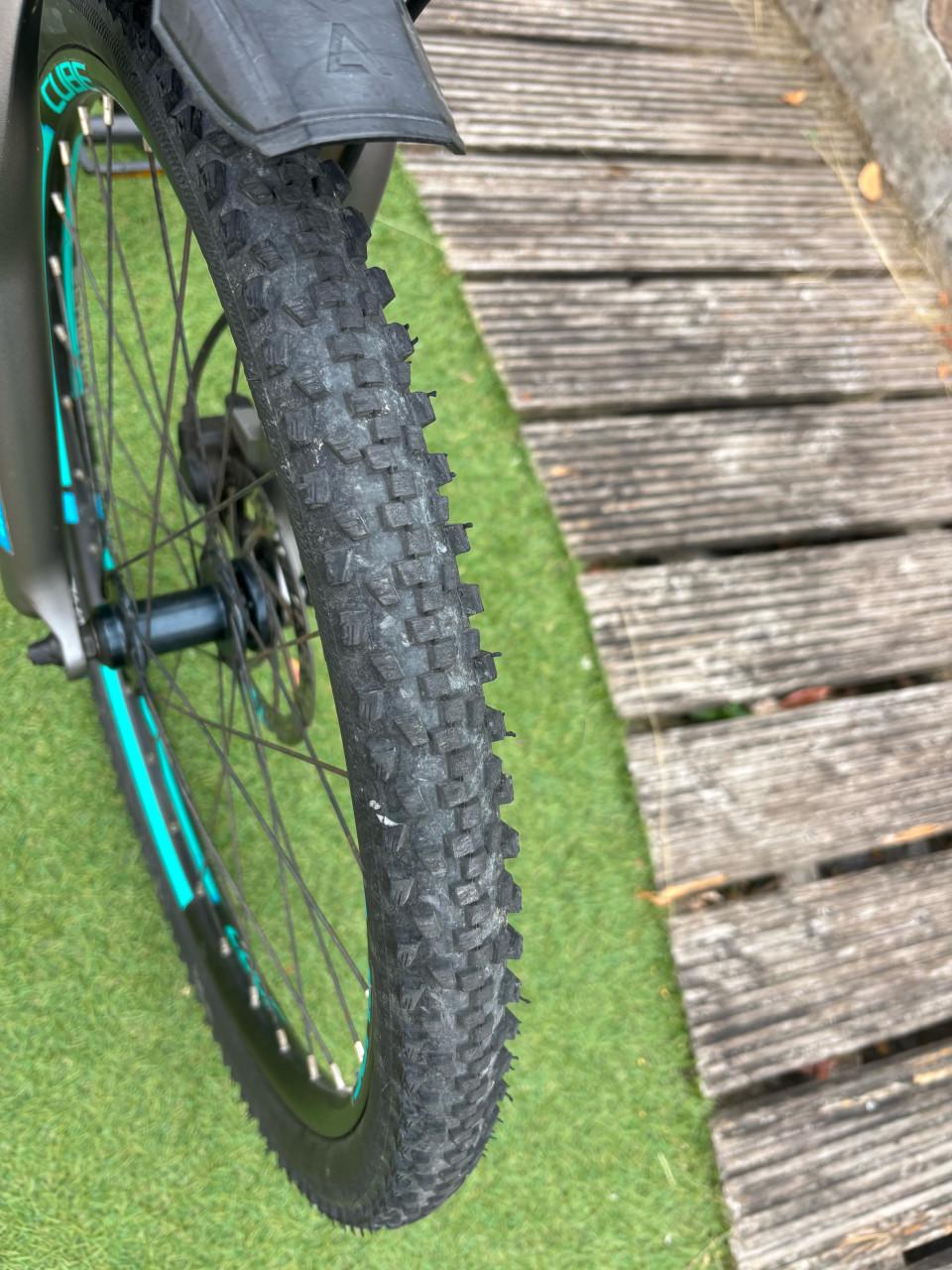Cube Acid Race 24 inch