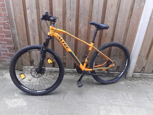 Mountainbike ........ ALTEC ..26 inch ...& .....Diverse MTB 's