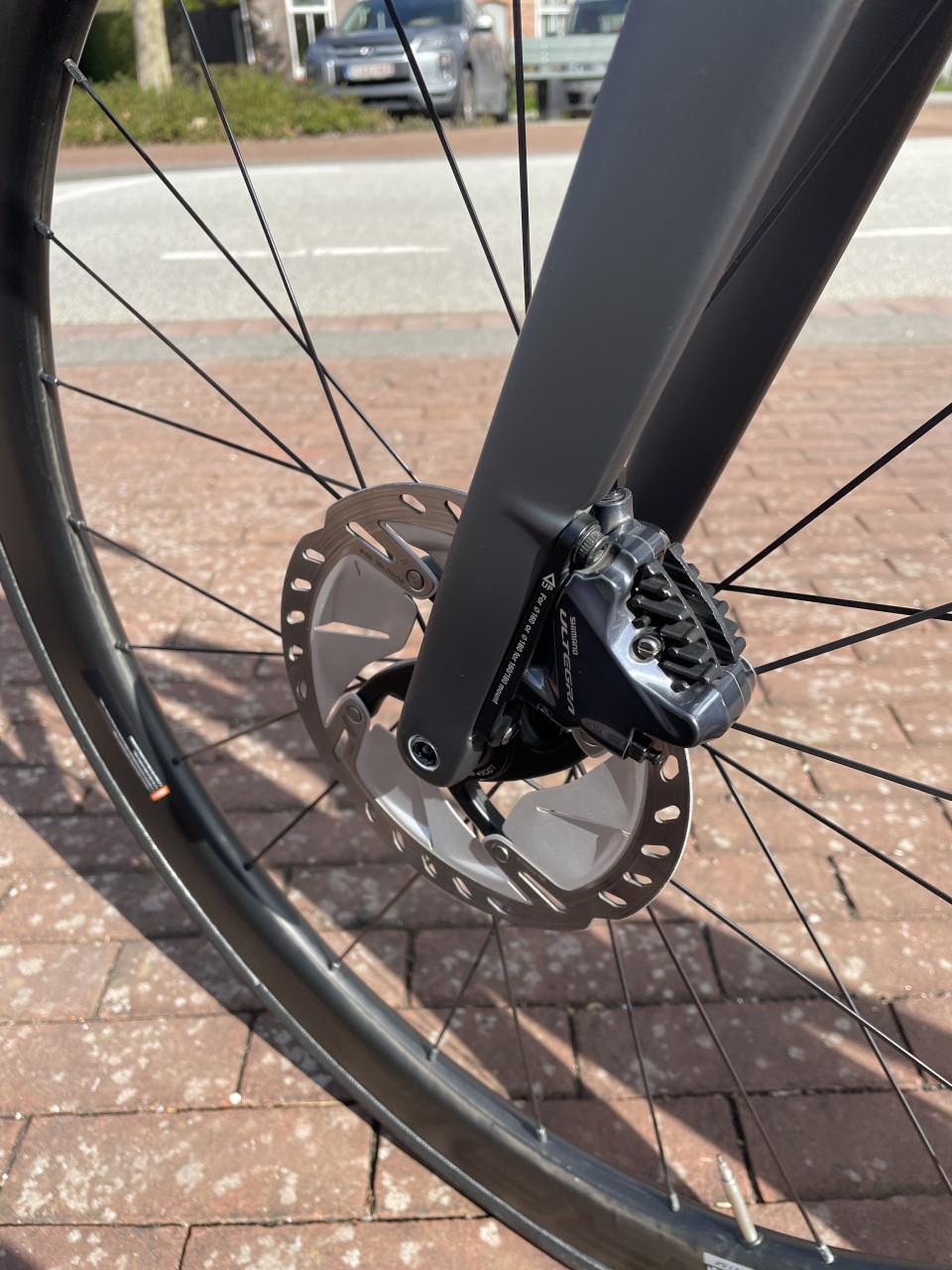 Sensa Giulia Evo Carbon Ultegra DI2 Racefiets zeer nette staat !!