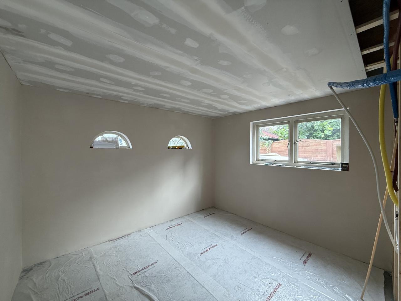 Stukadoorsbedrijf. Tel:0685004348