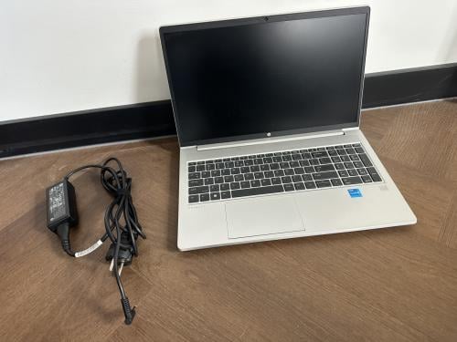 HP Probook G8 | 15,6" Full-HD| Intel i5 | 16GB RAM | 512GB SSD | Windows 11