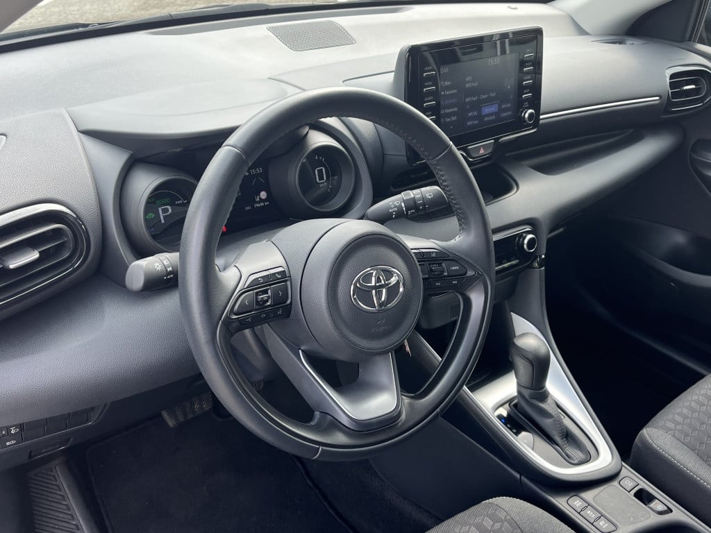 Toyota Yaris 1.5 hyb. dynamic | camera | navigatie |