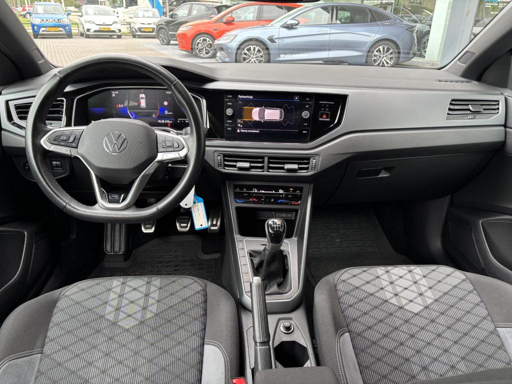 Volkswagen Taigo 1.0 tsi r-line