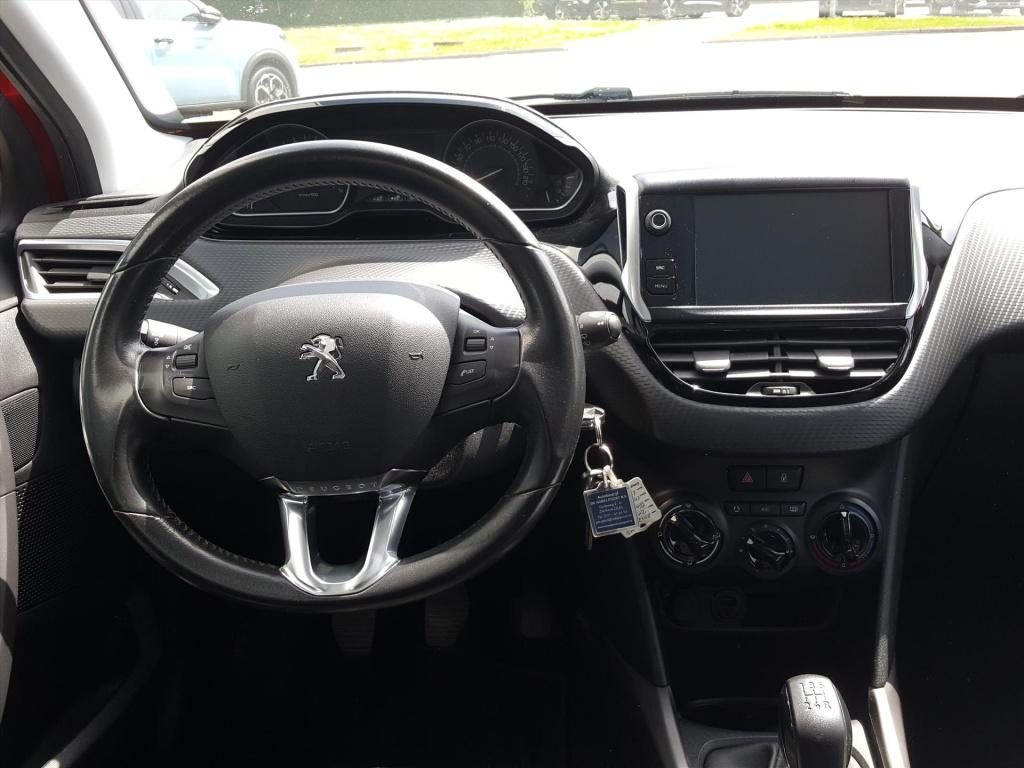 Peugeot 2008 blue lion 1.2 puretech-110pk navigatie | cruise control | airc