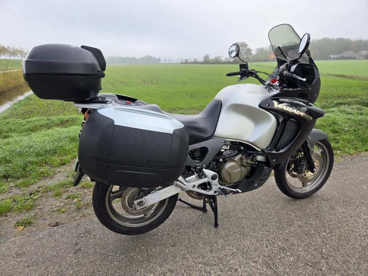 Honda Varadero XL1000V incl kofferset (inruil mogelijk)