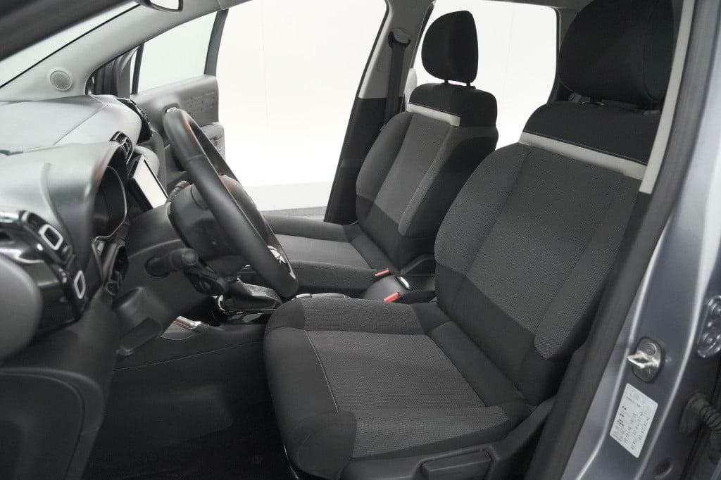 Citroen C3 Aircross puretech 130 eat6 max | camera | apple carplay | parkee