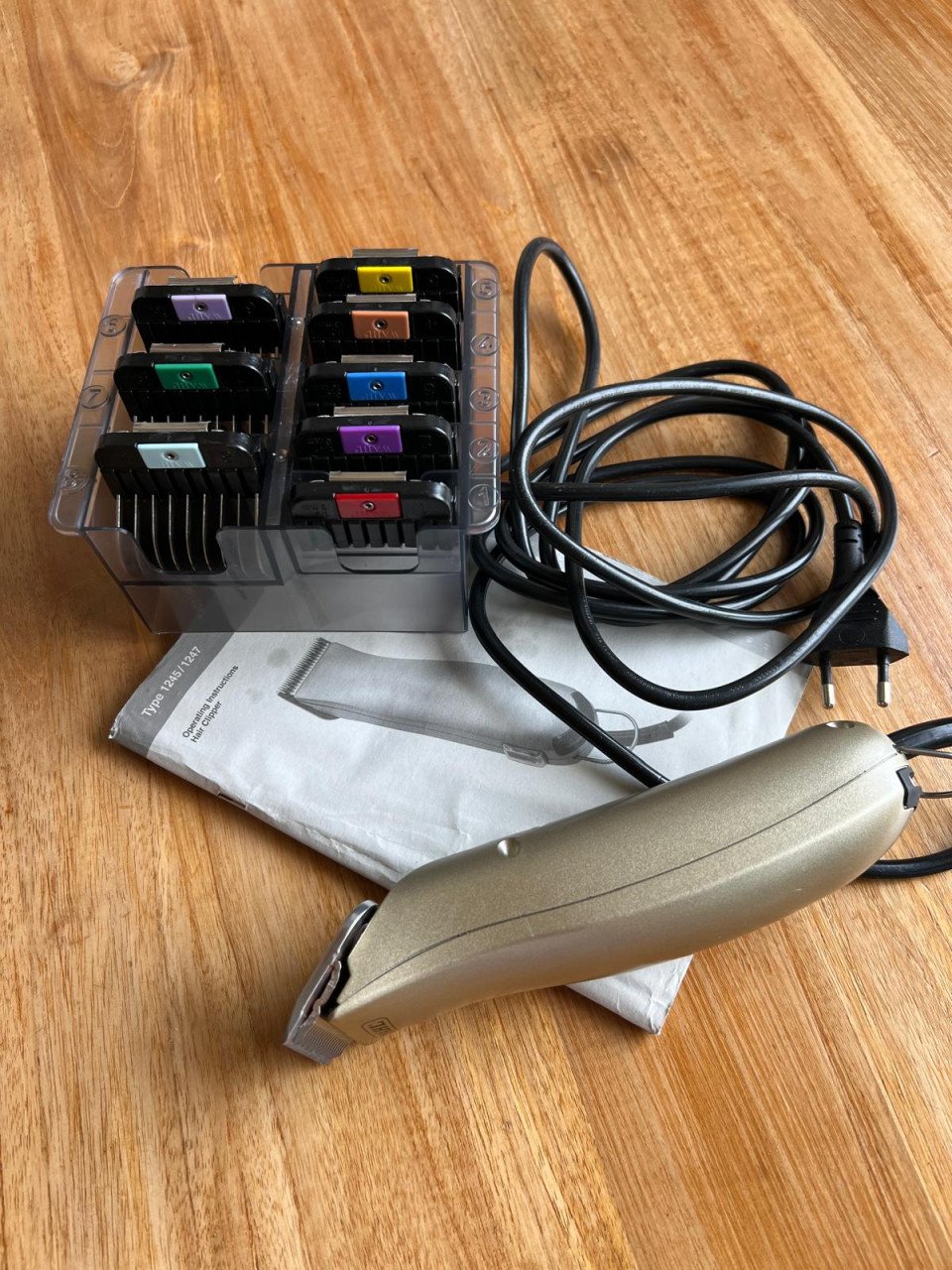 WAHL KM2 SPEED hondentondeuse ZGAN incl opzetstukken €150,-