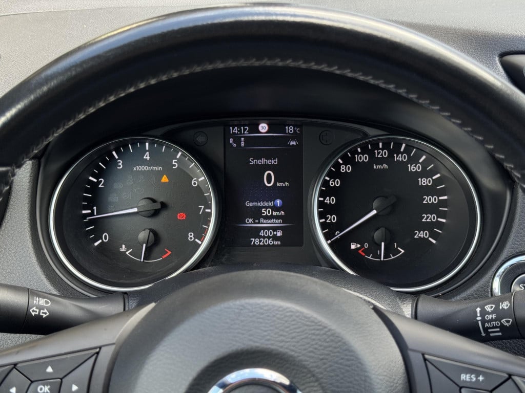 Nissan Qashqai 1.2 tekna + trekhaak, bose audio + nappa leder