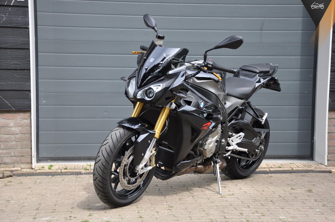 BMW S1000R