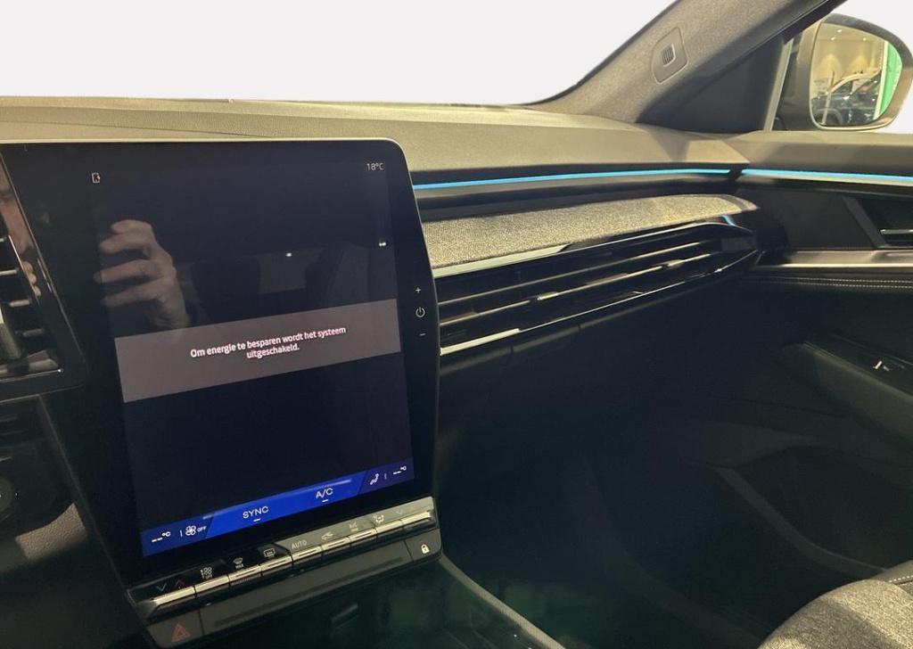 Renault Austral 1.2 e-tech full hybrid 200 techno - nieuw model