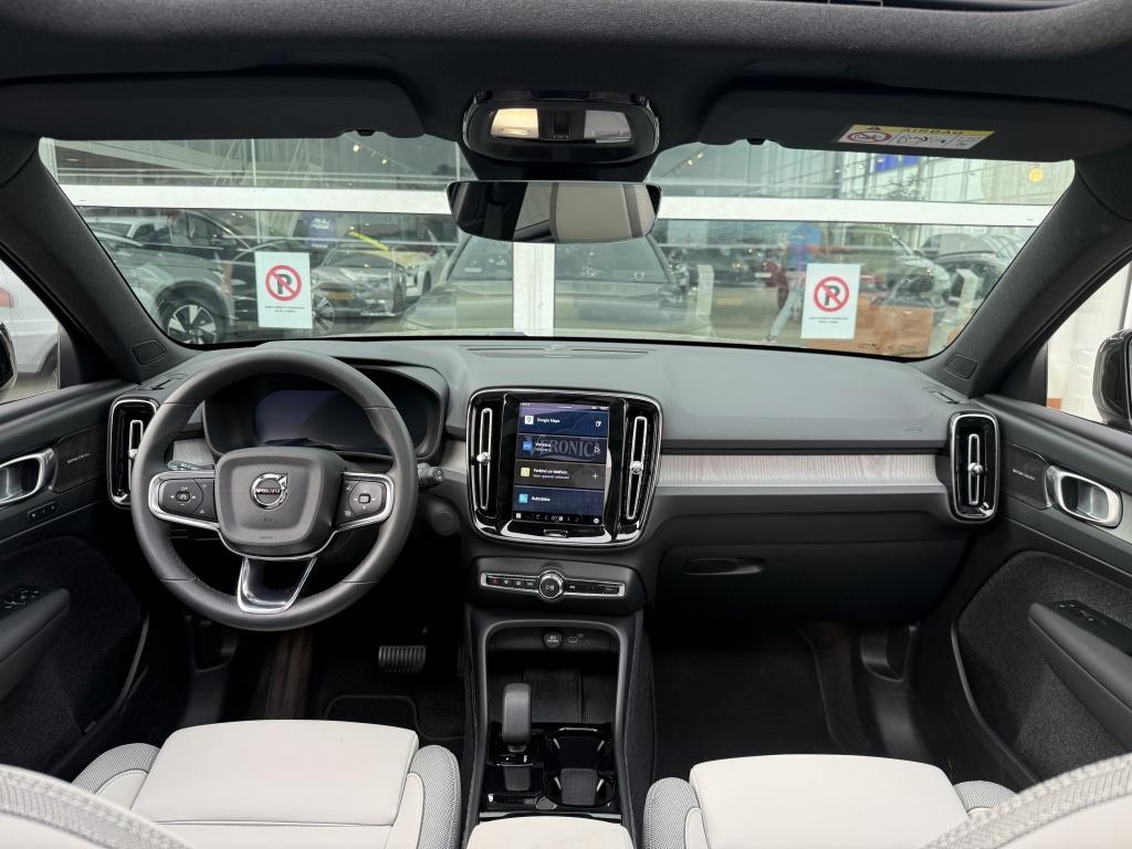 Volvo Ex40 single extended range ultra 82 kwh/252pk| full options !!