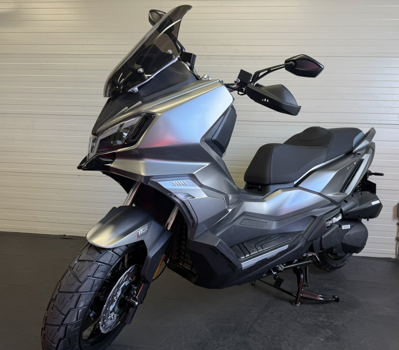 Nieuw de Sym ADX 300 motorscooter incl. 60maanden garantie!