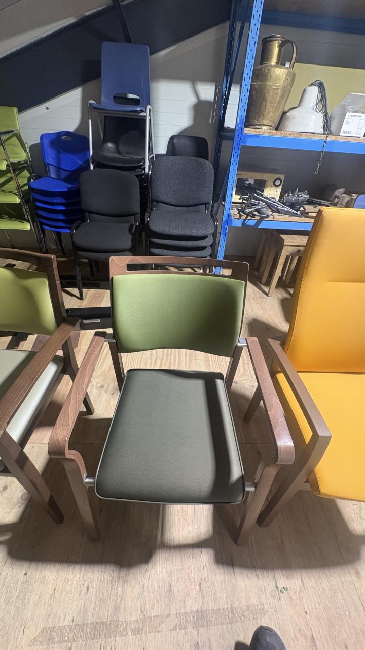 Stoelen kush en co