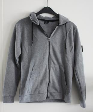Grijze vest met rits maat 176